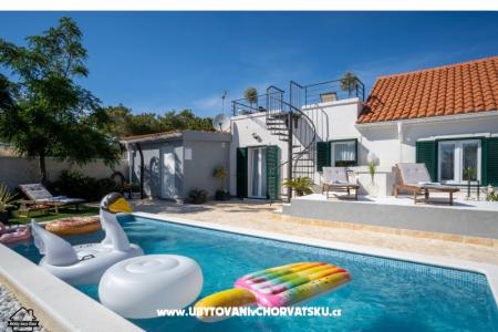 Case vacanza  Diana +pool+jacuzzi foto 5