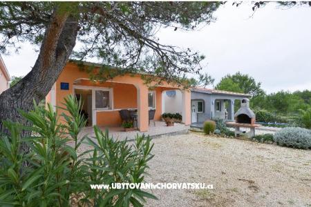 Case vacanza Roko – Isola di Vir Croazia