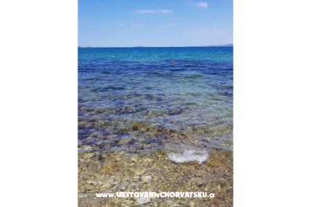 Casa Famiglia na Viru Summer Holi Isola di Vir Croazia