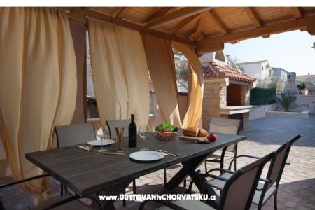 Villa Vista Appartamenti Isola di Vir Croazia