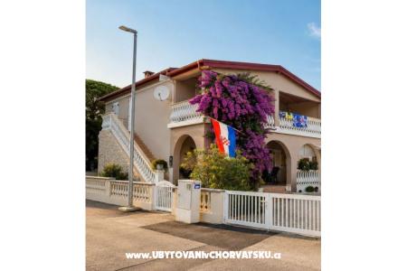 ZELIC FAMILY VIR Isola di Vir Croazia