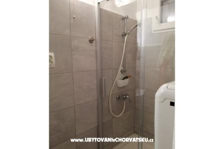 Leandra Camere &amp; Appartamento foto 3
