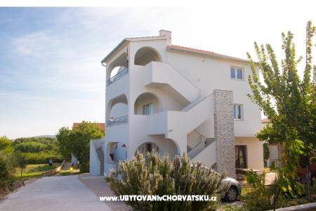 Appartamenti Biluš Vodice Croazia