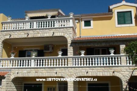 Appartamenti Milka Vodice Croazia