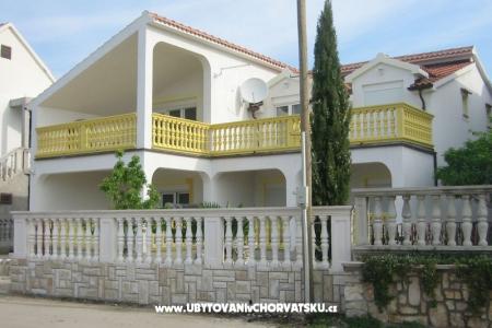 APARTMANI TIM Vodice Croazia