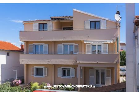 Appartamenti Marko Vodice Croazia