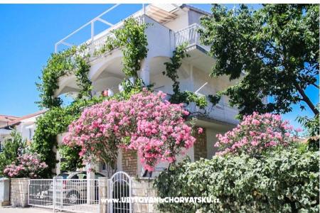 Appartamenti Milka Vodice Croazia