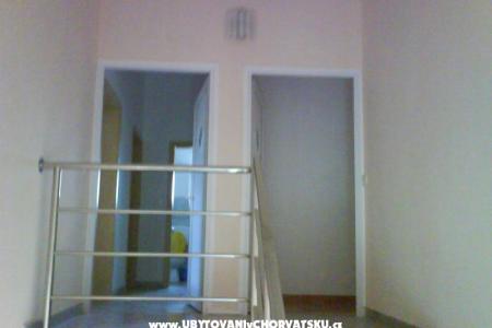 Appartamenti with swimming pool-Crno foto 3