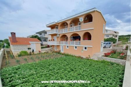 Apartmeni Adria - Rtina - Zadar Croazia