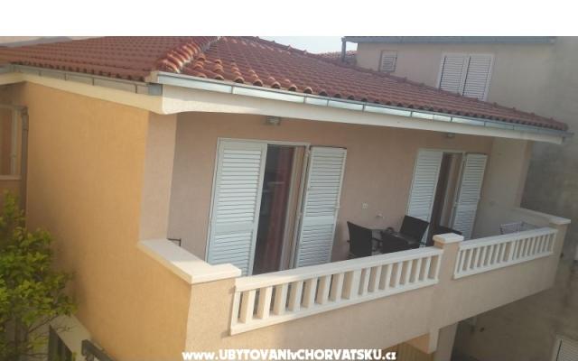 Appartamento ANTON – Alloggio Baska Voda Croazia