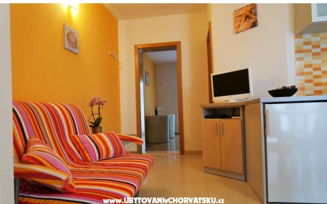 Appartamenti Harmonija – Alloggio Baska Voda Croazia