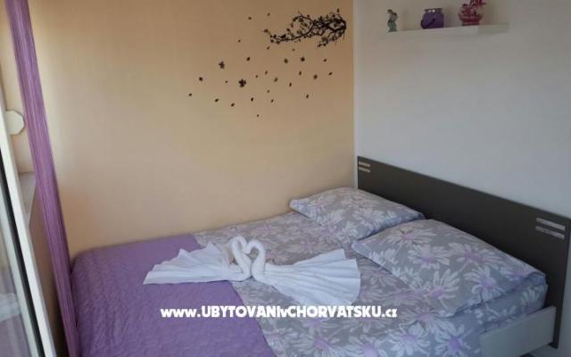 Appartamento Dino – Alloggio Baska Voda Croazia