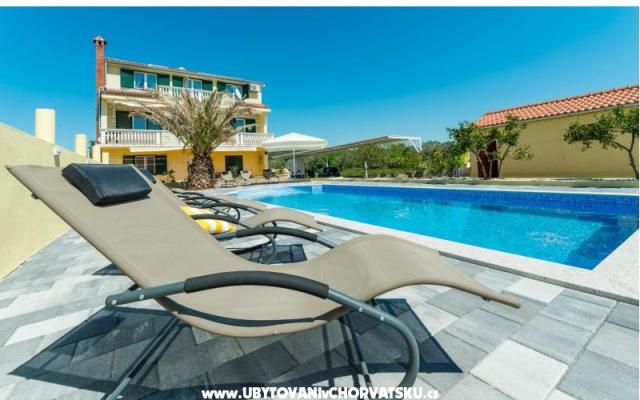 Crowonder Sun – Alloggio Bibigne Croazia