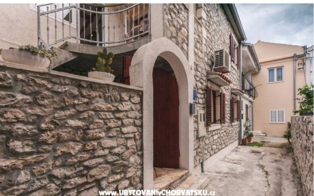 Holiday Casa Emi – Alloggio Bibigne Croazia