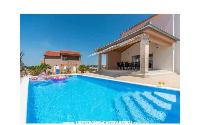 Holiday house vila Kunfin – Alloggio Bibigne Croazia