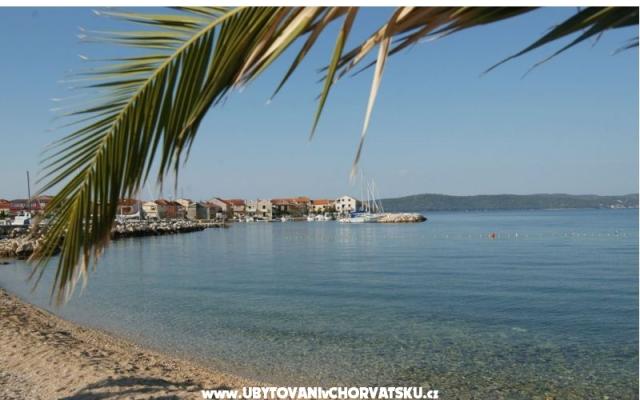 Lovely Place by the Sea – Alloggio Bibigne Croazia