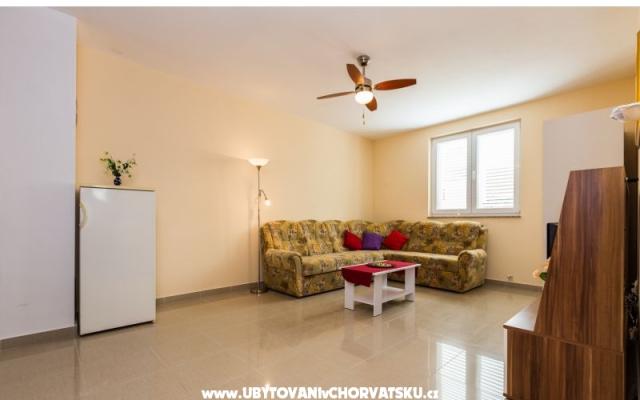 Appartamenti Antonela – Alloggio Biograd Croazia