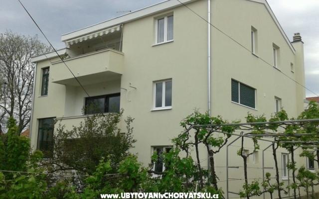 Appartamenti Jurov – Alloggio Biograd Croazia