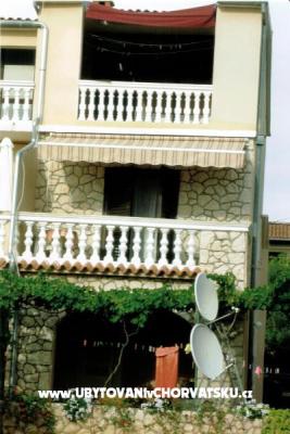 Appartamenti Kvarantan i Karabatić  – Alloggio Biograd Croazia