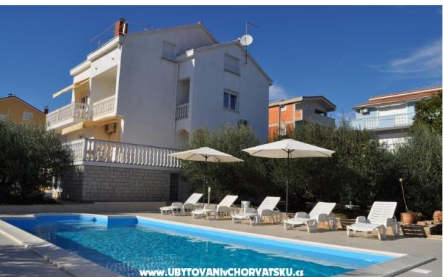 Appartamenti Olive – Alloggio Biograd Croazia