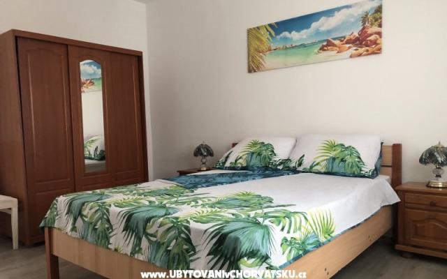 Sandralia 4+1 – Alloggio Biograd Croazia