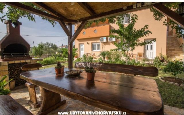 Studio apartmani Petra – Alloggio Biograd Croazia