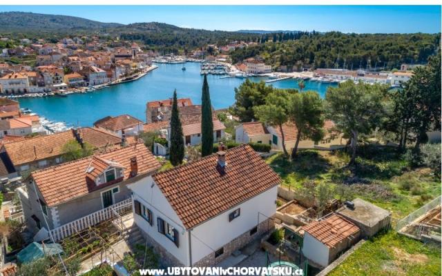 Appartamento Toni Milna  – Alloggio Isola di Brac Croazia