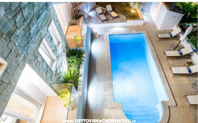 Villa Blanka Bol island Brac for 12 – Alloggio Isola di Brac Croazia