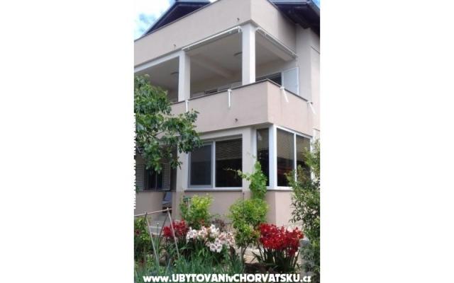 Appartamento   " ARZENŠEK " – Alloggio St. Filip e Jakov Croazia