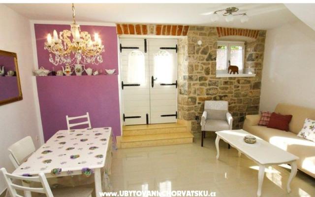 Vila U Kali – Alloggio St. Filip e Jakov Croazia