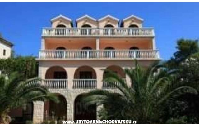 Appartamenti Komarica – Alloggio Isola di Hvar Croazia
