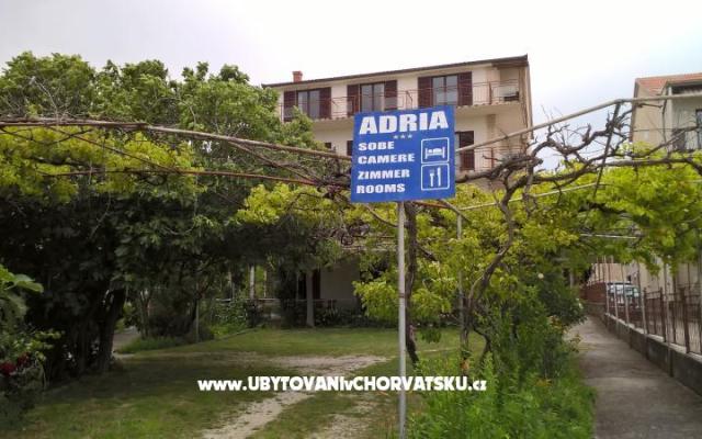 Adria Guesthouse – Alloggio Kastela Croazia
