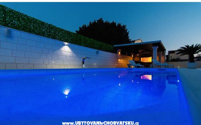 Villa Aurora Kastela – Alloggio Kastela Croazia