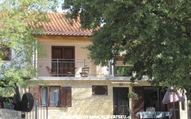 Cedrus apartment, modern / comfy – Alloggio Isola di Krk Croazia