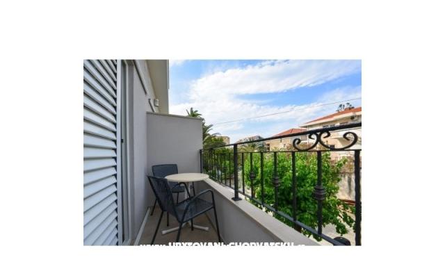 Appartamenti Dina – Alloggio Makarska Croazia