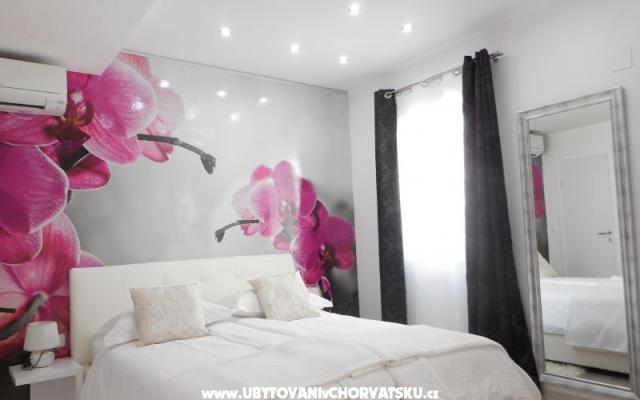 Familia City Center Appartamenti – Alloggio Makarska Croazia
