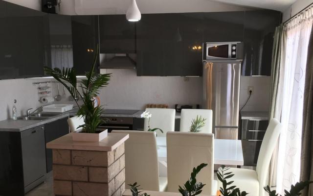 Momy – Alloggio Makarska Croazia
