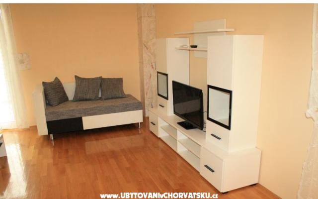 Appartamento Kotišina – Alloggio Makarska Croazia