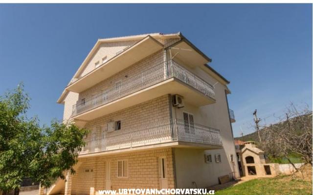 Ferienwohnung Vinisce – Alloggio Marina Croazia