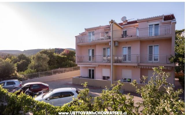 Appartamenti Neve – Alloggio Marina Croazia