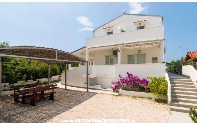 BayBeach Appartamenti Sevid – Alloggio Marina Croazia