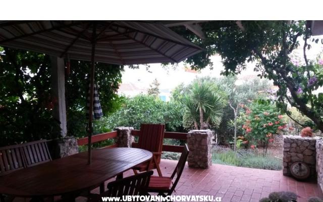 Casa Jukic – Alloggio Marina Croazia