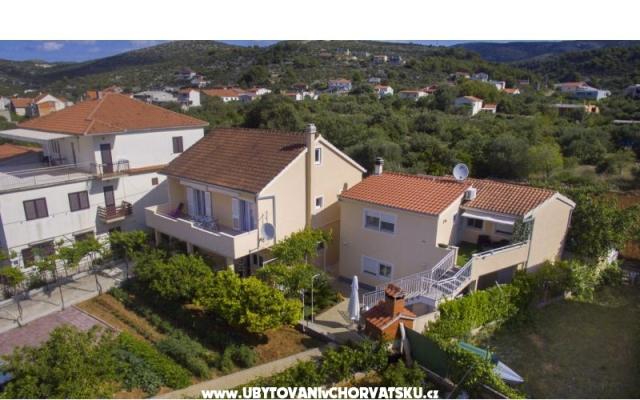 Appartamenti Kuvek – Alloggio Marina Croazia