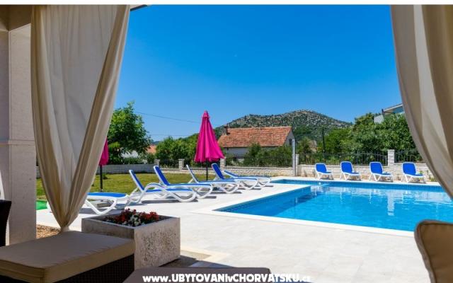 MiL Mare Holiday Appartamento – Alloggio Marina Croazia