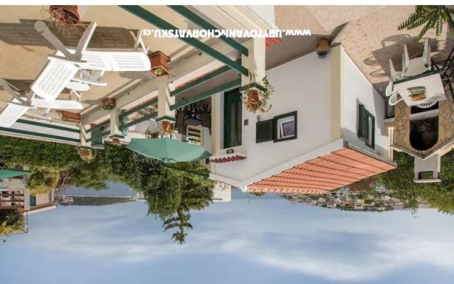 Studio i Case vacanza Maestral – Alloggio Marina Croazia