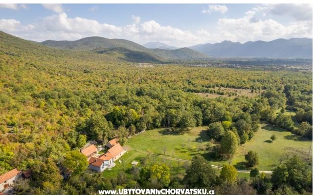 Secret forest house – Alloggio Maslenica Croazia
