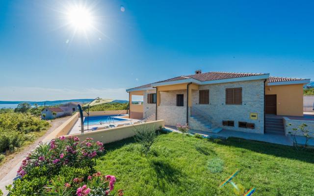 Vila Velebit – Alloggio Maslenica Croazia