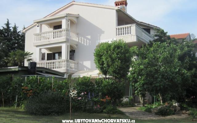 Alex 1 i Alex 2 – Alloggio Medulin Croazia