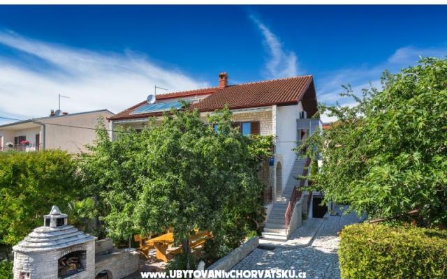 Casa Diana – Alloggio Medulin Croazia