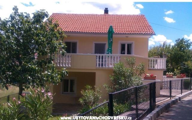 Appartamento Dedi – Alloggio Novigrad Croazia